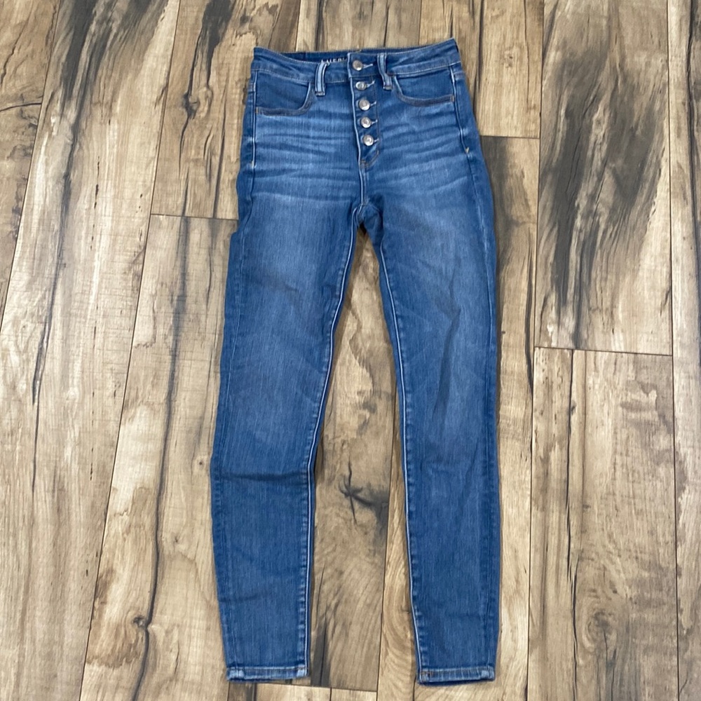 American Eagle - super high rise jegging – size 2 short